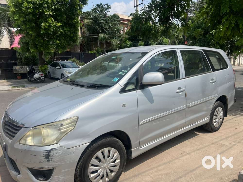 Toyota Innova Diesel Manual 2014 Car
