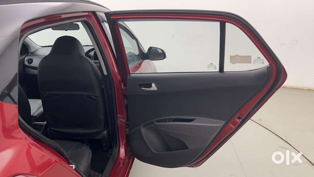 Hyundai Grand I10 1.2 Kappa Sportz Dual Tone, 2018, Petrol