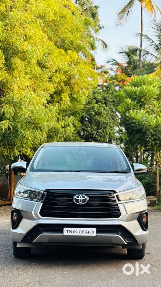 Toyota Innova Crysta 2.4 Gx Limited Edition At 7 Str, 2022, Diesel