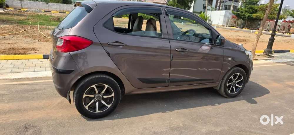 Tata Tiago 2017