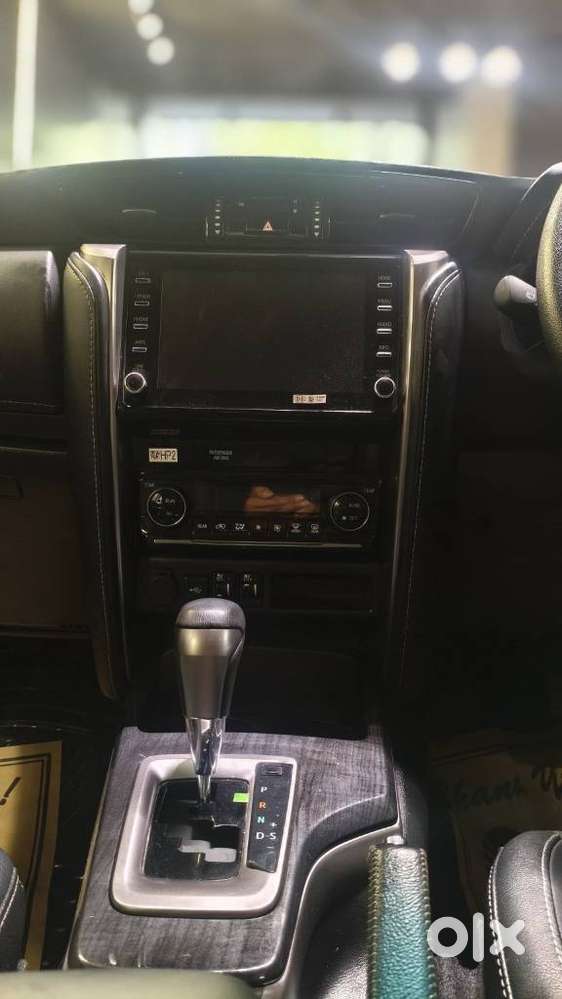 Toyota Fortuner 4x2 At 2.7 Petrol, 2024, Petrol