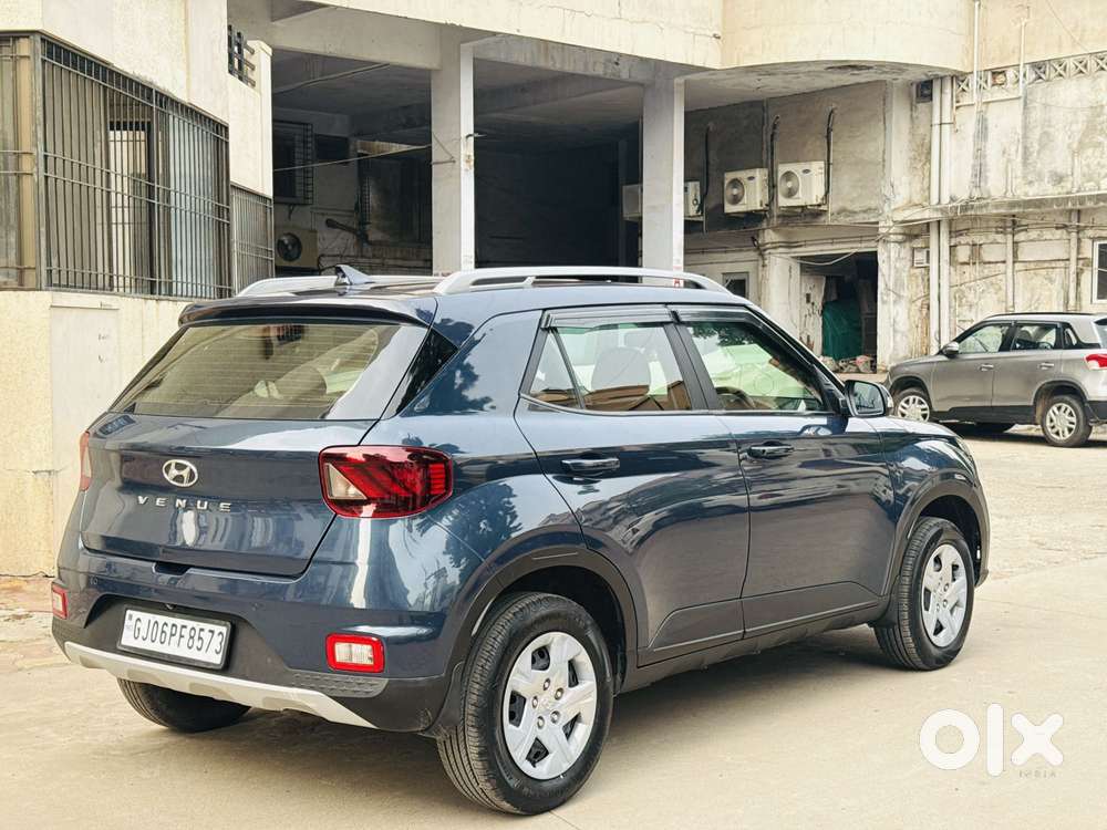 Hyundai Venue 1.2 S Plus, 2021, Petrol