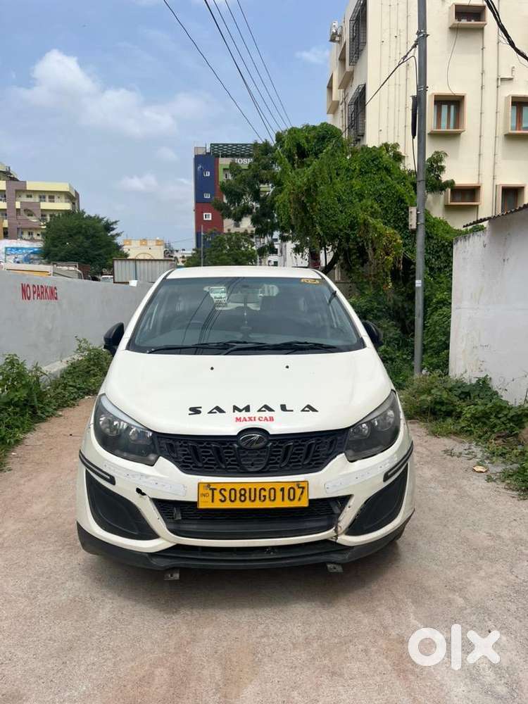 Mahindra Marazzo