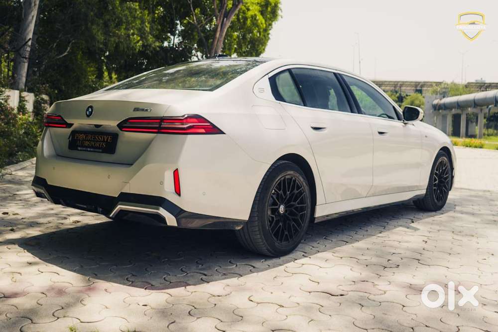 Bmw 5 Series 530i Sedan, 2025, Petrol