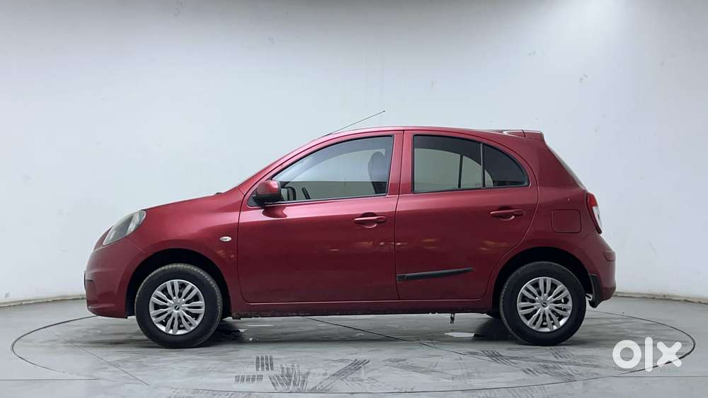 Nissan Micra Active Xv, 2015, Petrol