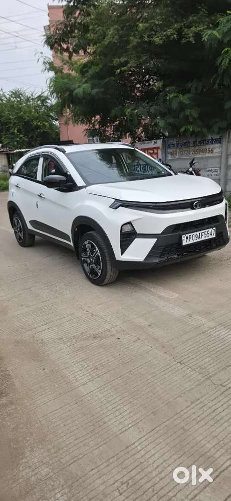 Tata Nexon Smart Plus 2025