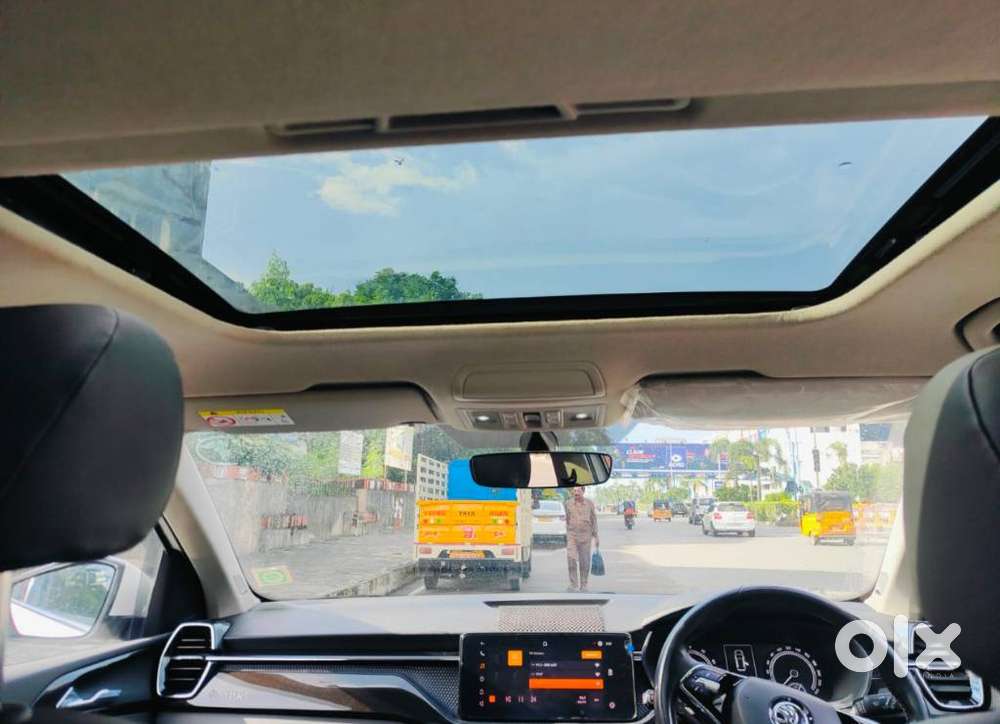 Skoda Kushaq Anniversary Edition 1.0l Tsi At, 2022, Petrol