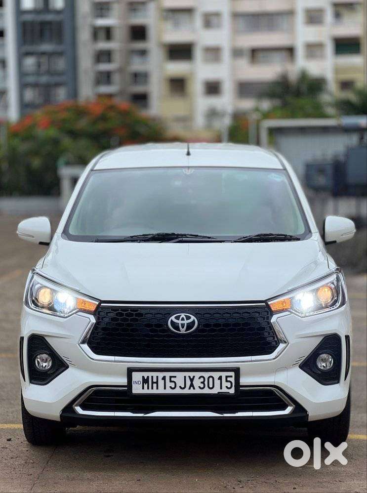 Toyota Rumion S Cng, 2024, Cng & Hybrids