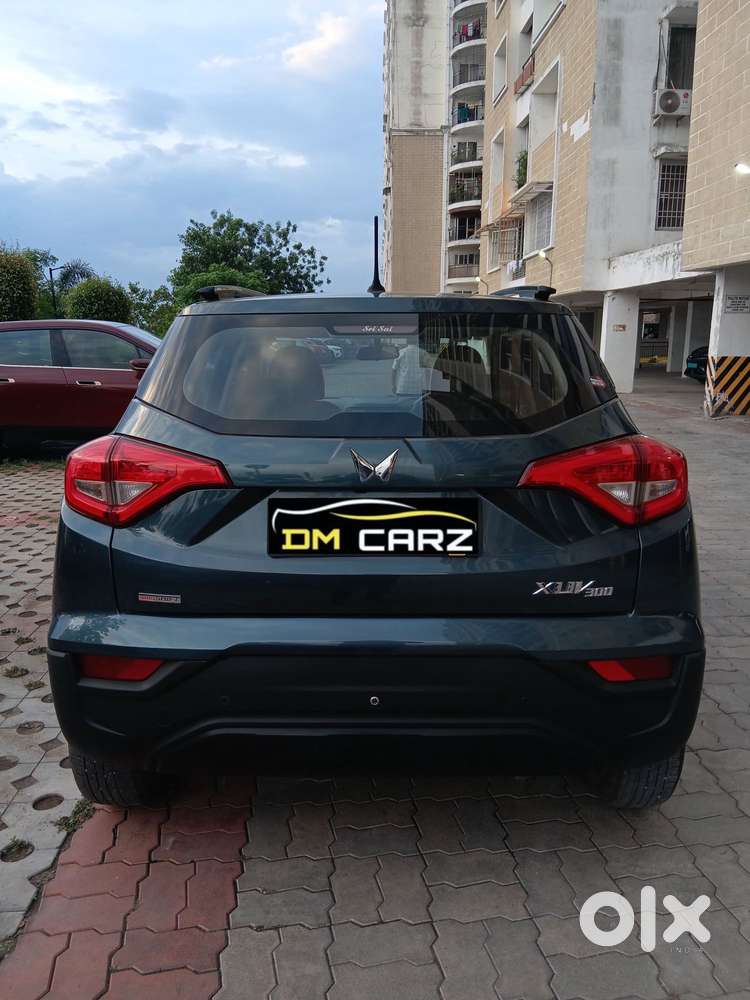 Mahindra Xuv300 W6 Amt Diesel, 2023, Diesel