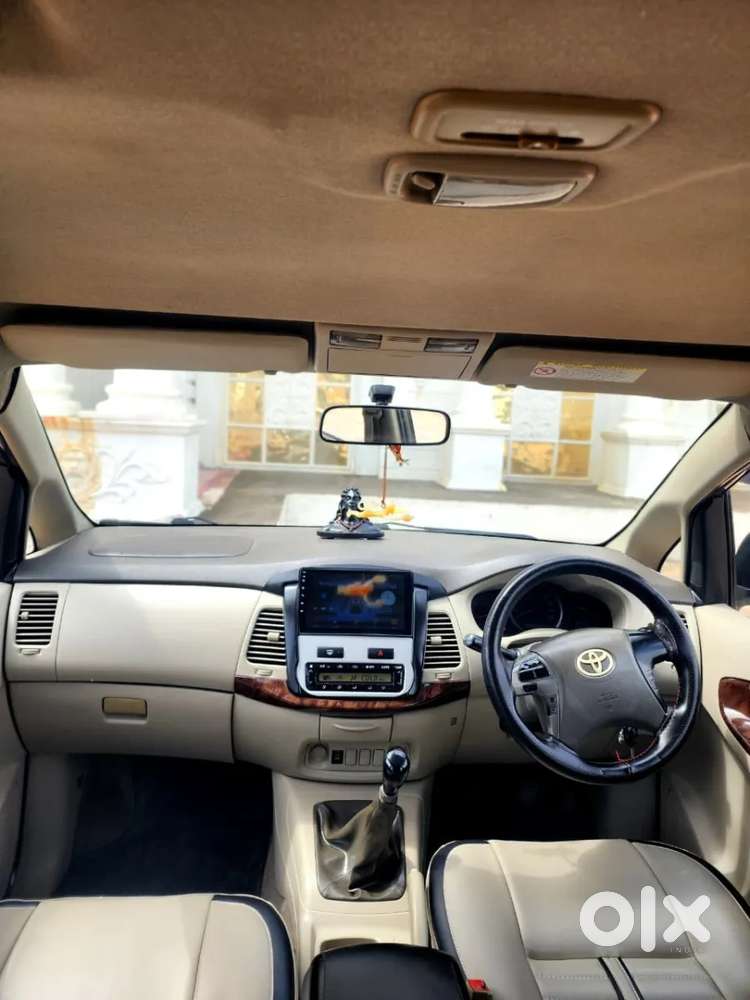 Toyota Innova 2.5 Gx 8 Str Bsiv, 2012, Diesel