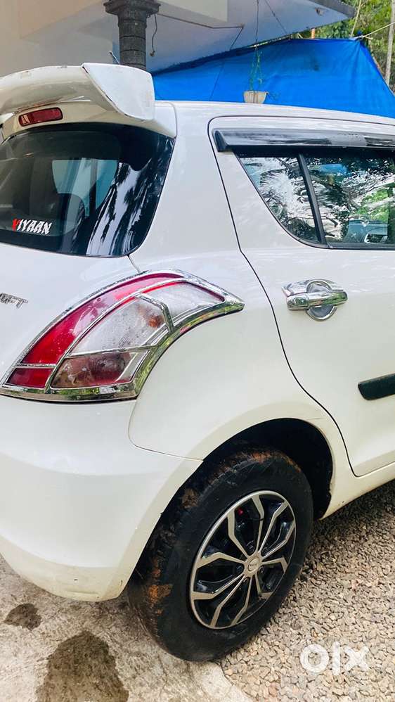 Maruti Swift Vxi 2015