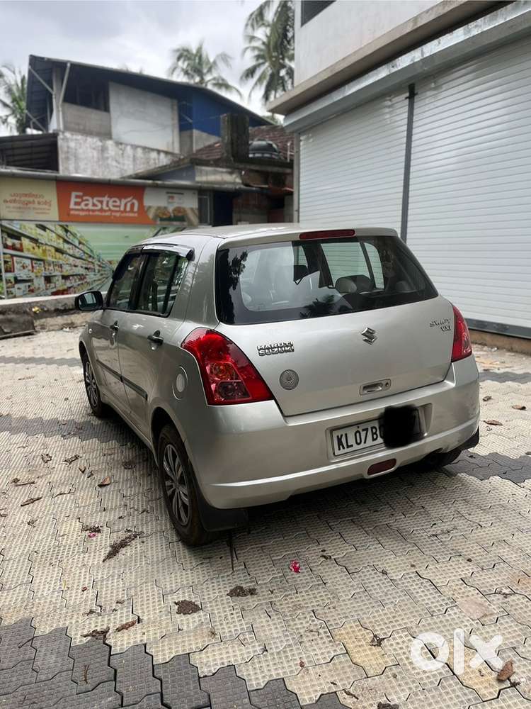 Swift Maruti Suzuki 2006 Petrol Manual