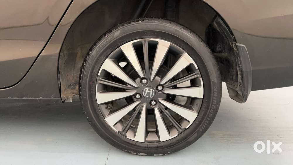 Honda City 1.5 Zx I-vtec Mt, 2023, Petrol