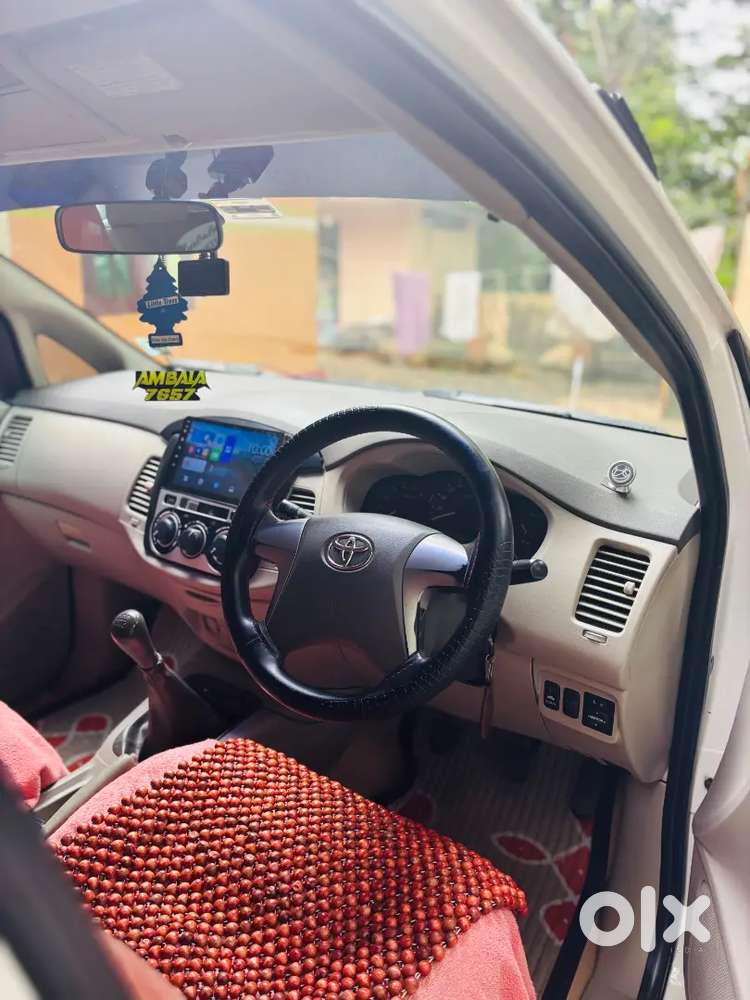 Toyota Innova 2012 2nd Owner