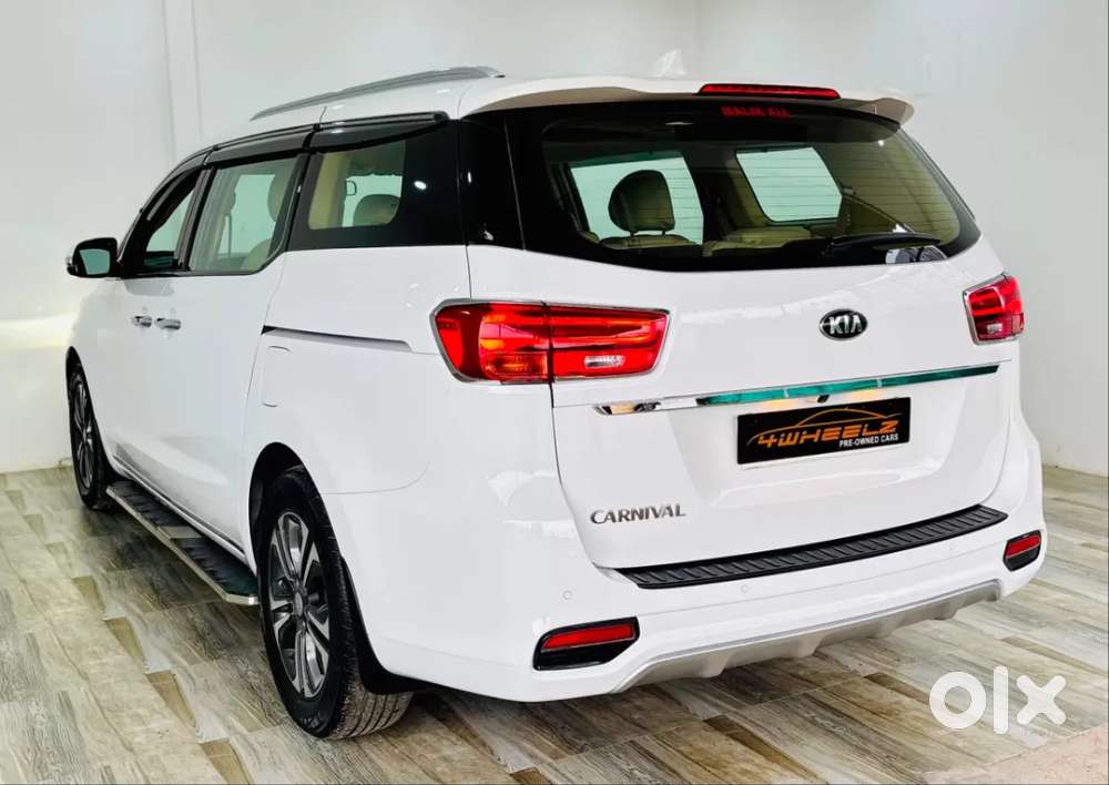 Kia Carnival Prestige, 2021, Diesel