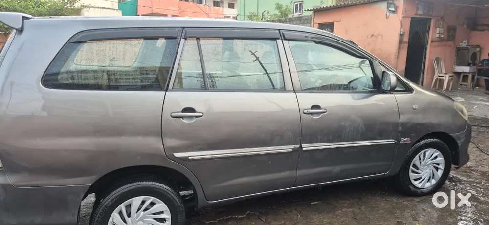 Toyota Innova 2011 Gx