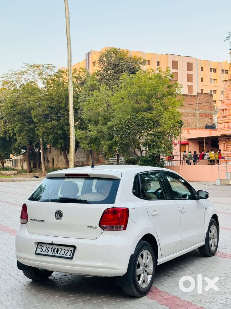 Volkswagen Polo Petrol Highline 1.6l, 2012, Diesel