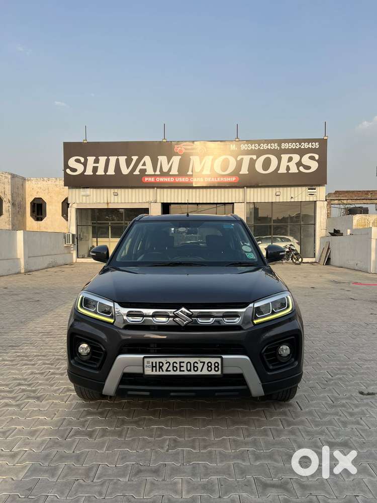 Maruti Suzuki Brezza 1.5 Zxi Plus At Smart Hybrid, 2021, Petrol