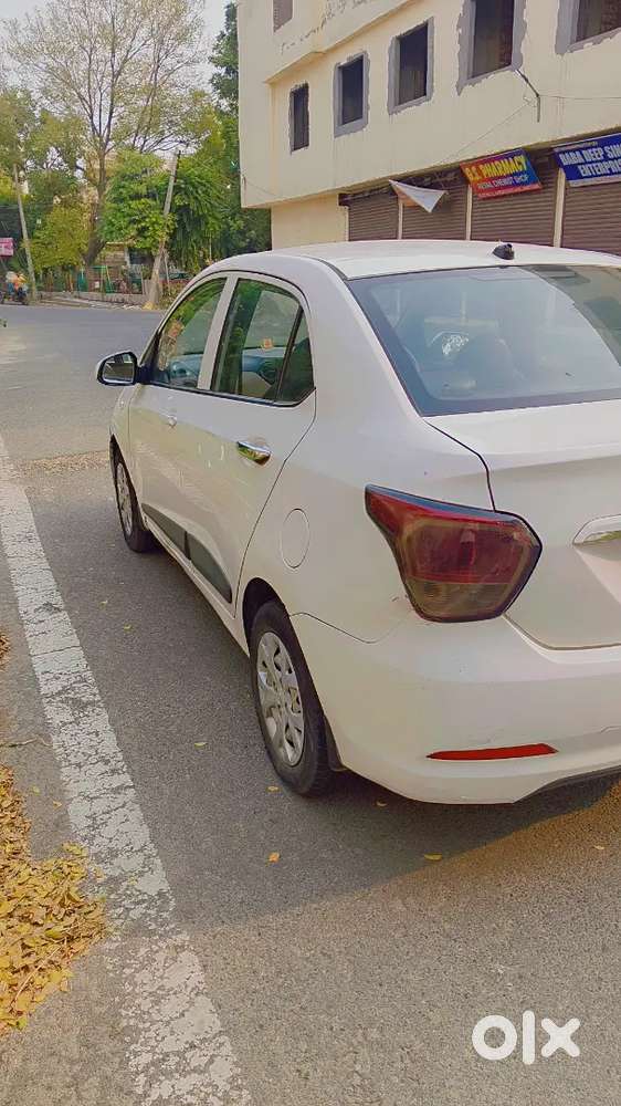 Hyundai Xcent Celebration 2016 With 160000 Km Driven