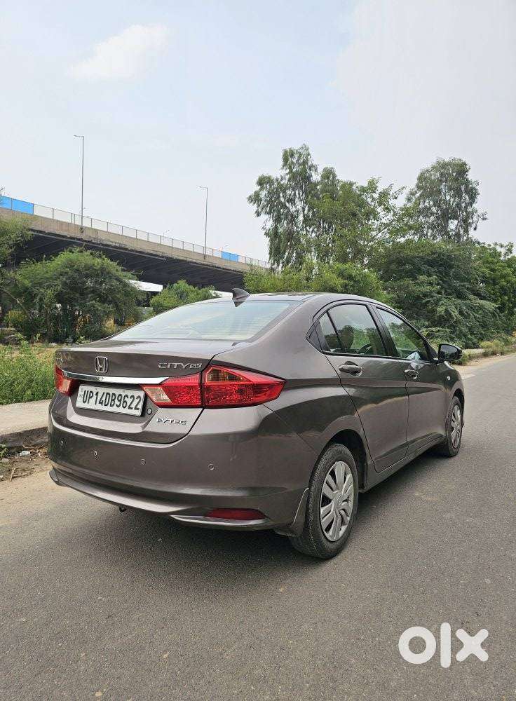 Honda City I-vtec Sv, 2017, Petrol