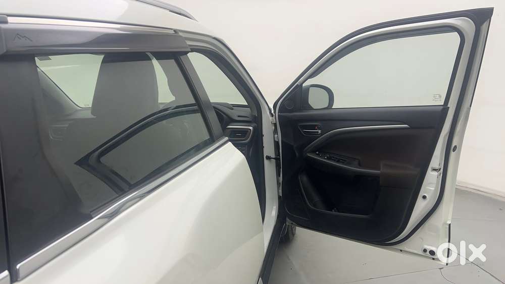 Maruti Suzuki Vitara Brezza 1.5 Zxi, 2024, Petrol