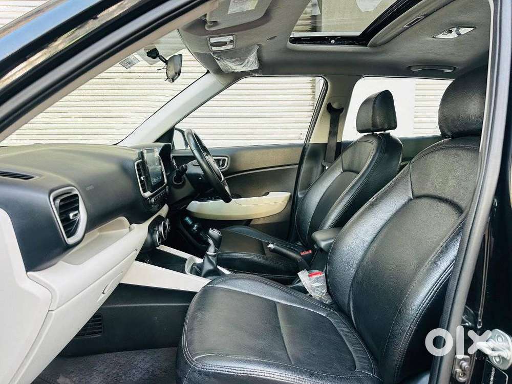 Hyundai Venue Sx Mt, 2023, Diesel