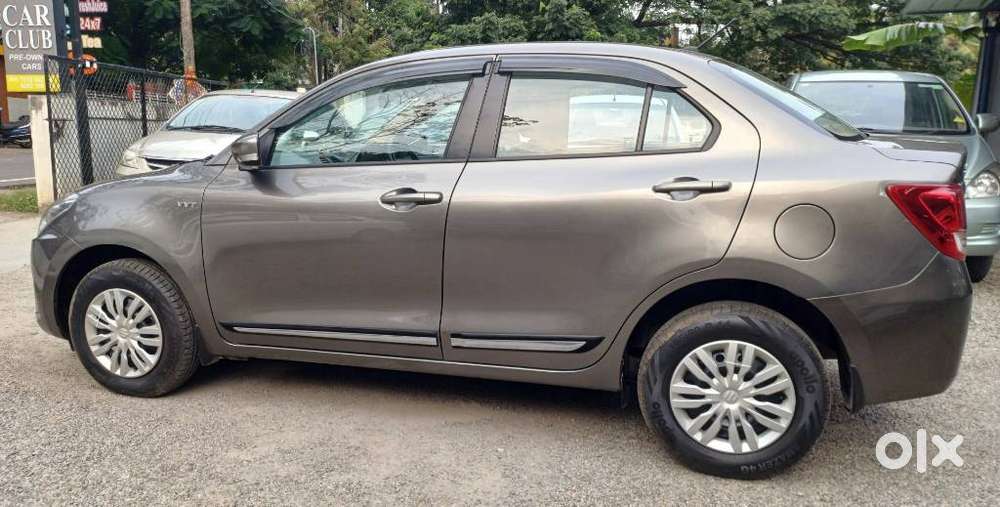 Maruti Suzuki Swift Dzire Vxi(o) Amt, 2018, Petrol