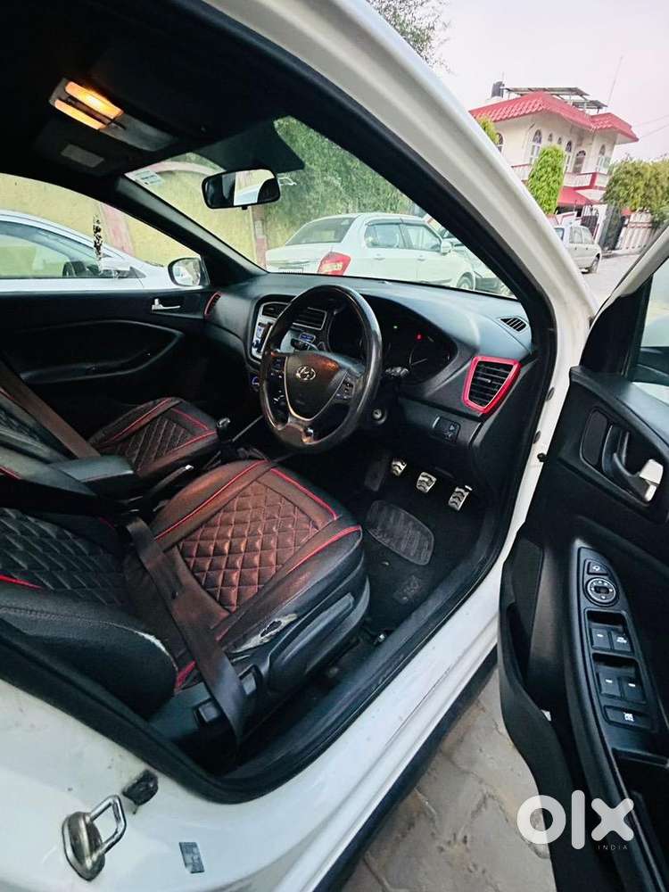 Hyundai I20 Active 2018 Petrol Well Maintained