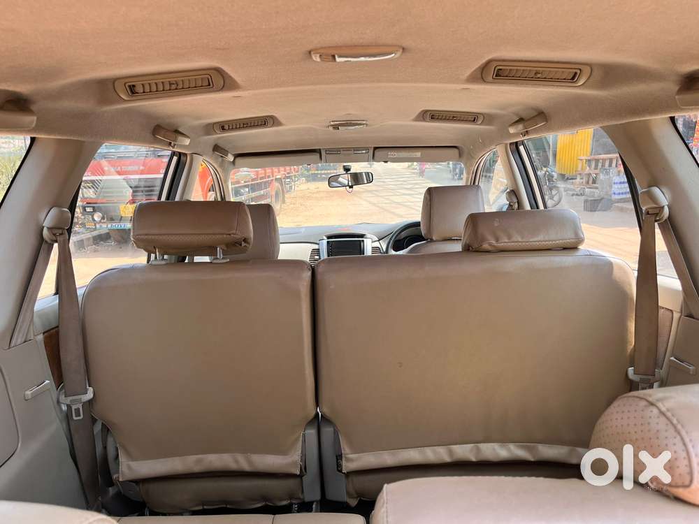 Toyota Innova 2.5 V 7 Str, 2014, Diesel