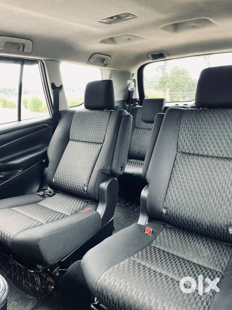 Toyota Innova Crysta
