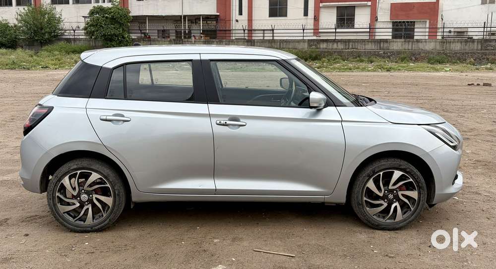 Maruti Suzuki New-gen Swift Zxi, 2025, Petrol