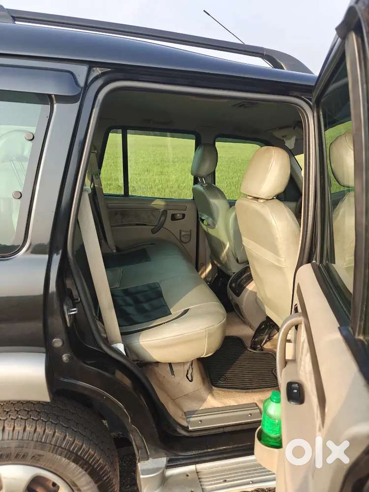 Mahindra Scorpio 2012 Diesel Well Maintained