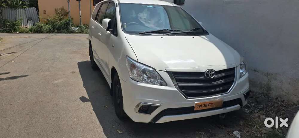Toyota Innova 2016 Diesel Well Maintained