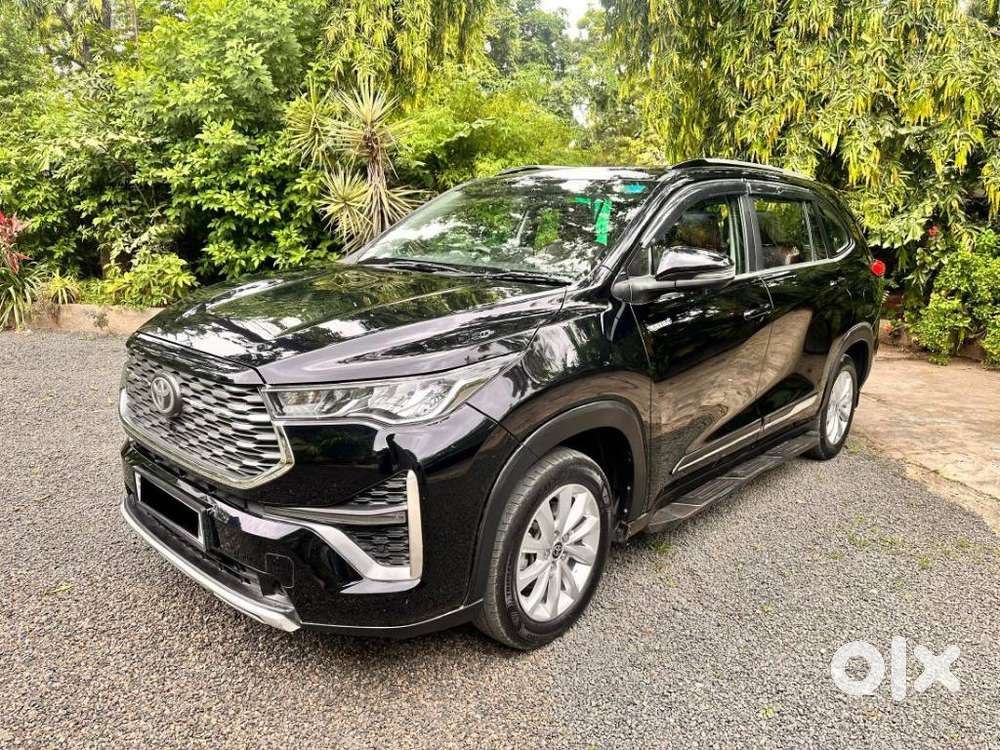 Toyota Innova Hycross 2.0 Vx (o) Hybrid 7 Str, 2024, Petrol