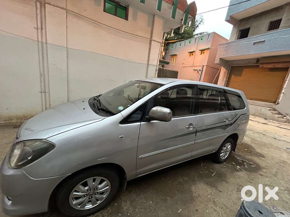Toyota Innova Diesel 2010