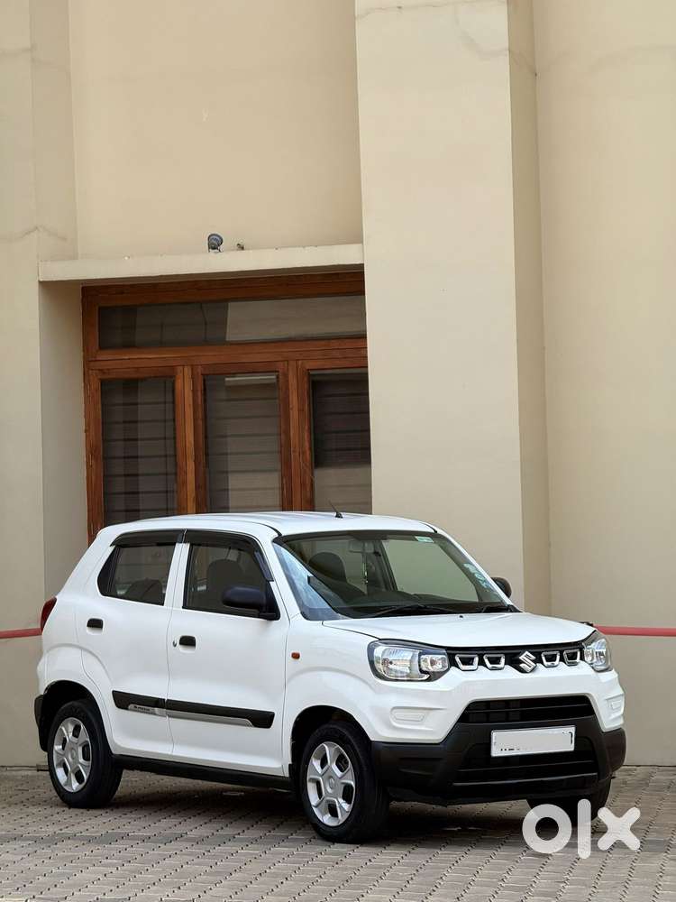 Maruti Suzuki S-presso Vxi Opt, 2022, Petrol