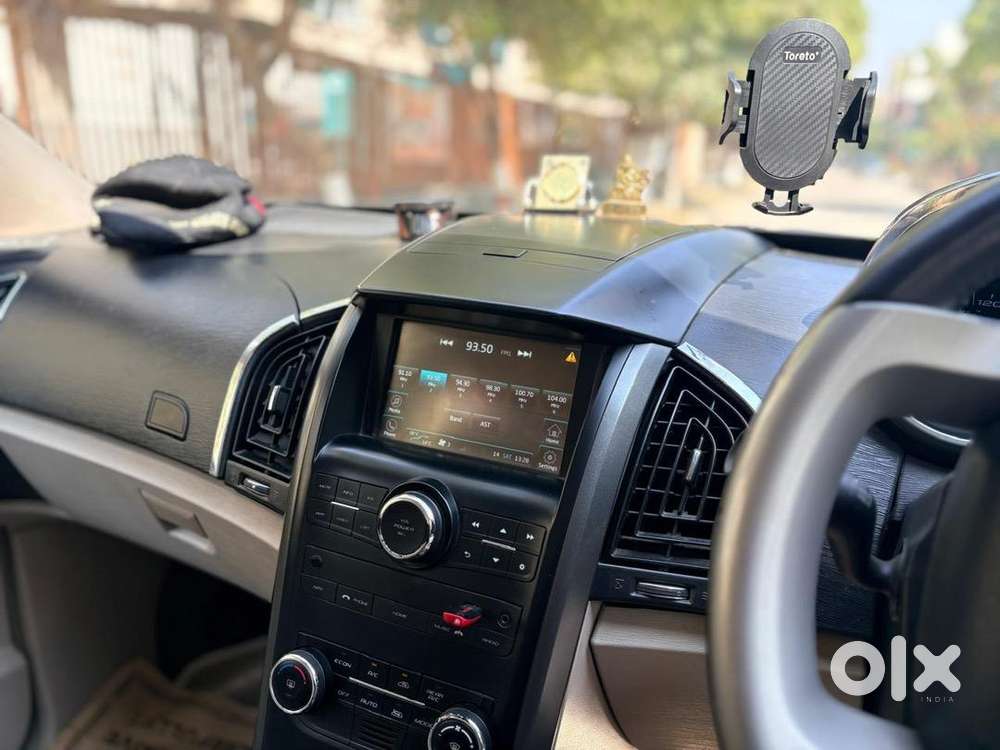 Mahindra Xuv500 2016