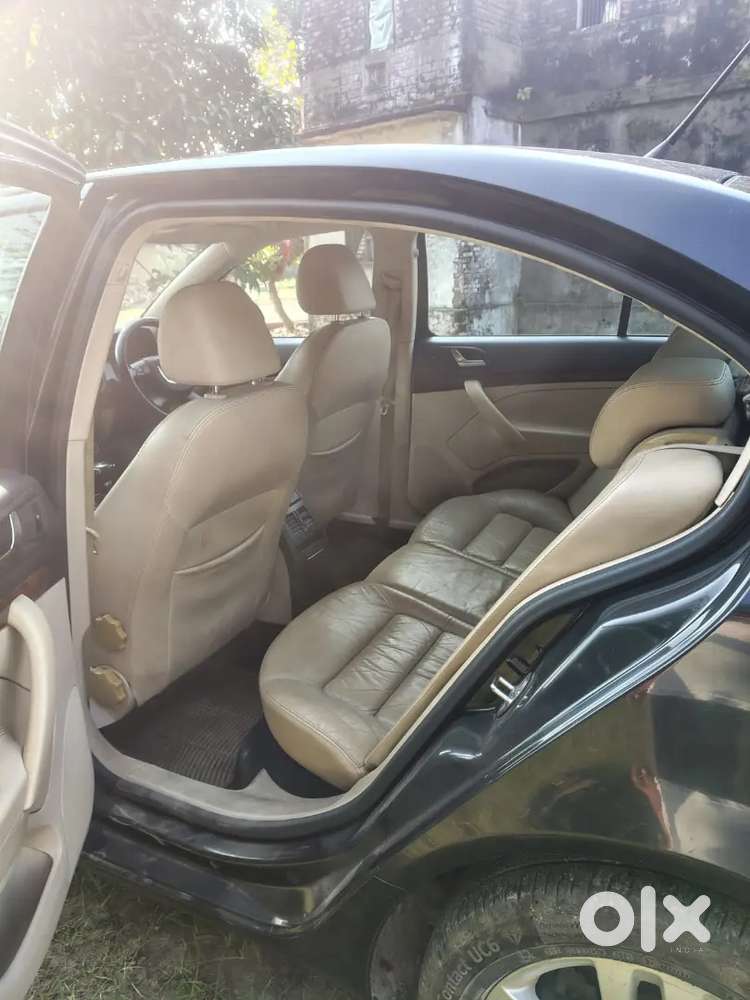 Skoda Laura Ambiente Diesel 2013