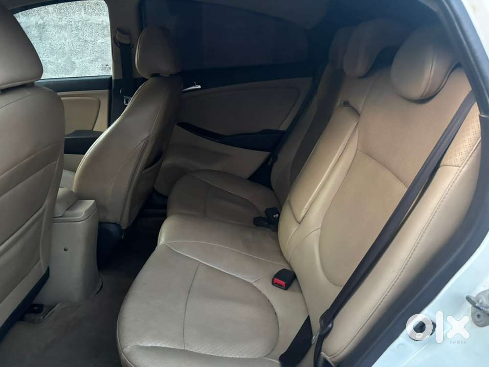 Hyundai Verna 2012 Diesel 102450 Km Driven