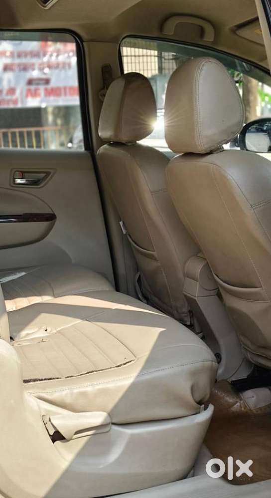 Maruti Suzuki Ertiga 1.5 Vxi, 2017, Petrol
