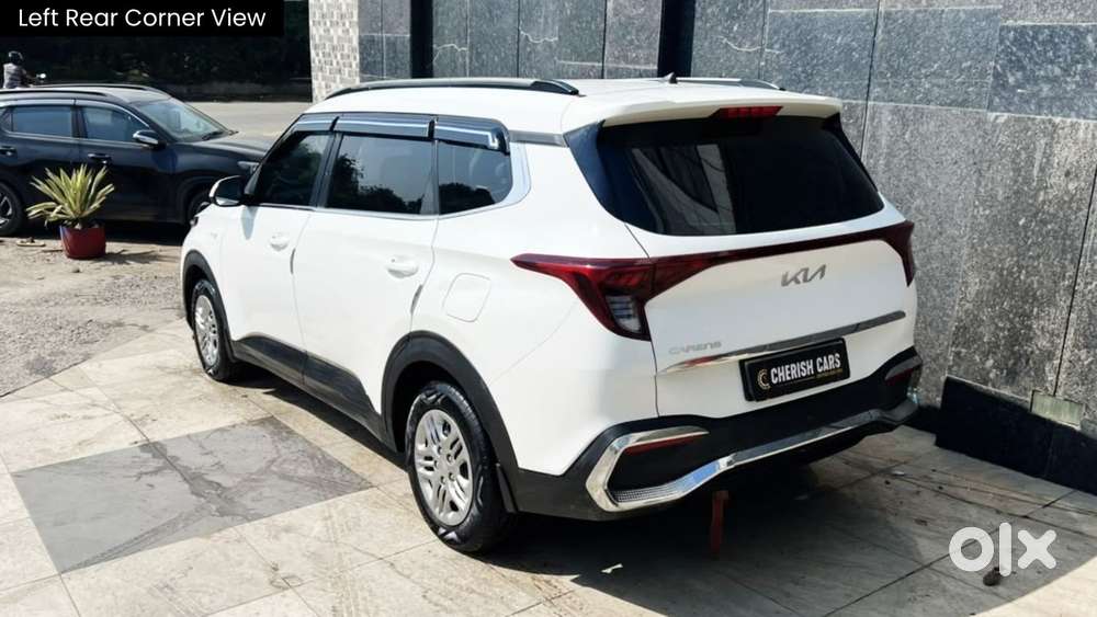Kia Carens 1.5 Premium 7 Str, 2023, Petrol