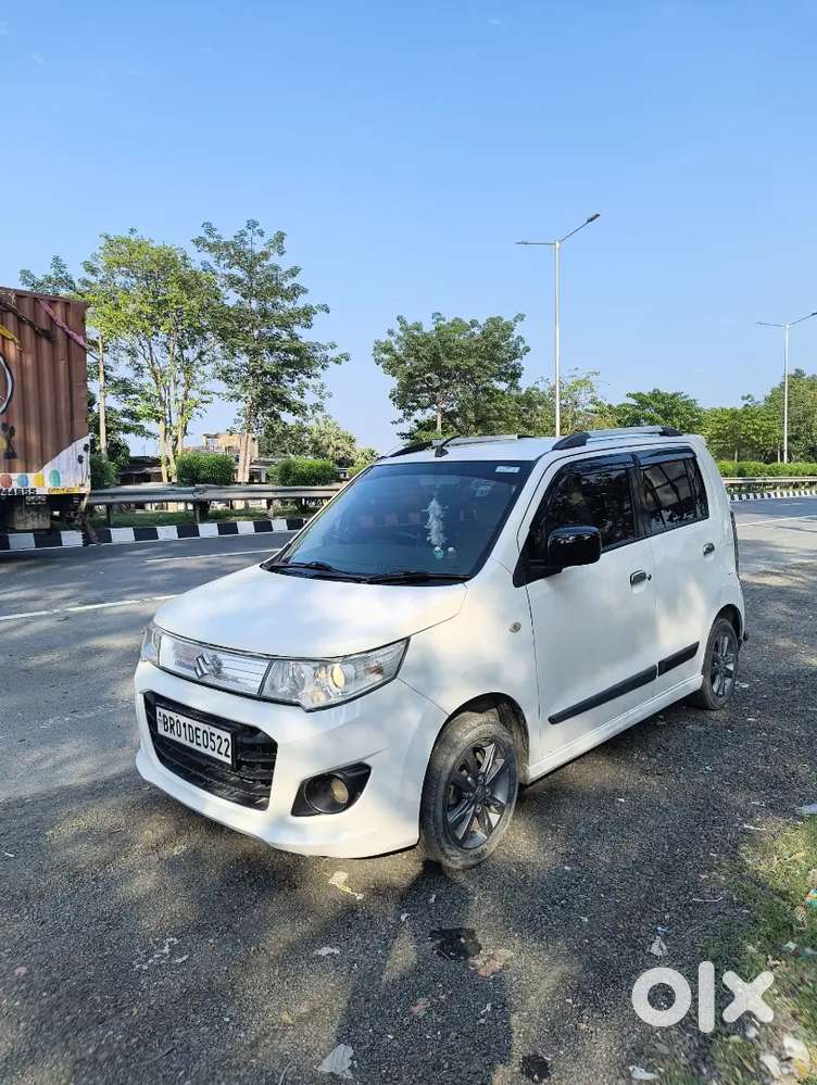 Maruti Suzuki Wagon R Stingray 2017 Petrol Well Maintained