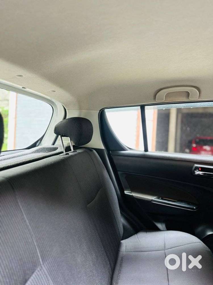 Maruti Suzuki Swift Zxi, 2014, Petrol