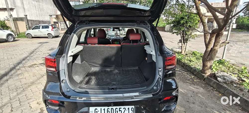 Mg Astor 2022 Petrol Well Maintained