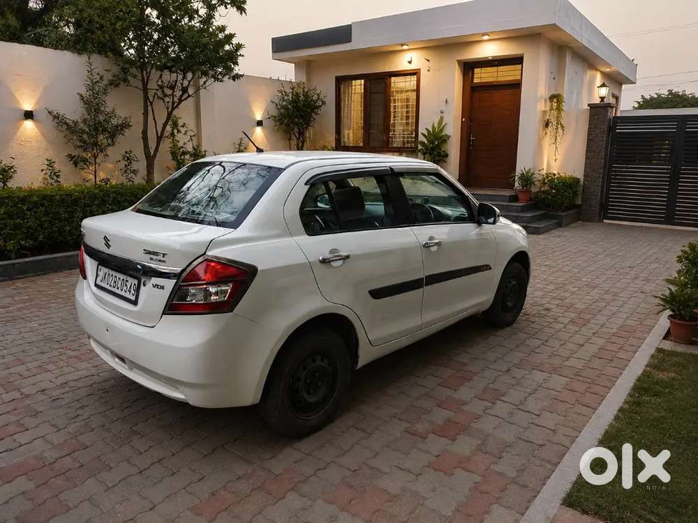 Maruti Suzuki Swift Dzire 2013