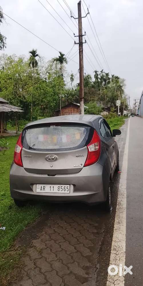Hyundai Eon 2012 Petrol Plus