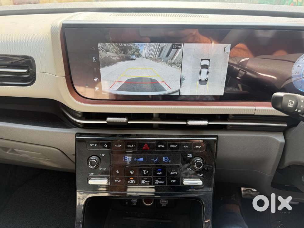 Hyundai Creta Dct Sx (option), 2025, Petrol