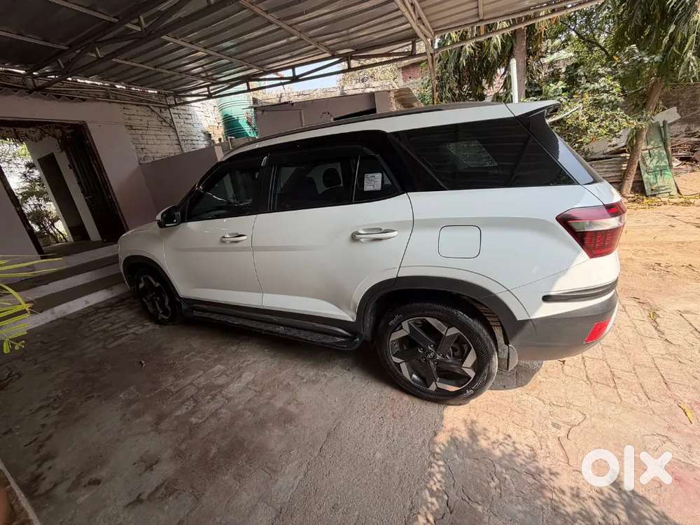 Hyundai Alcazar 2022 Diesel Well Maintained