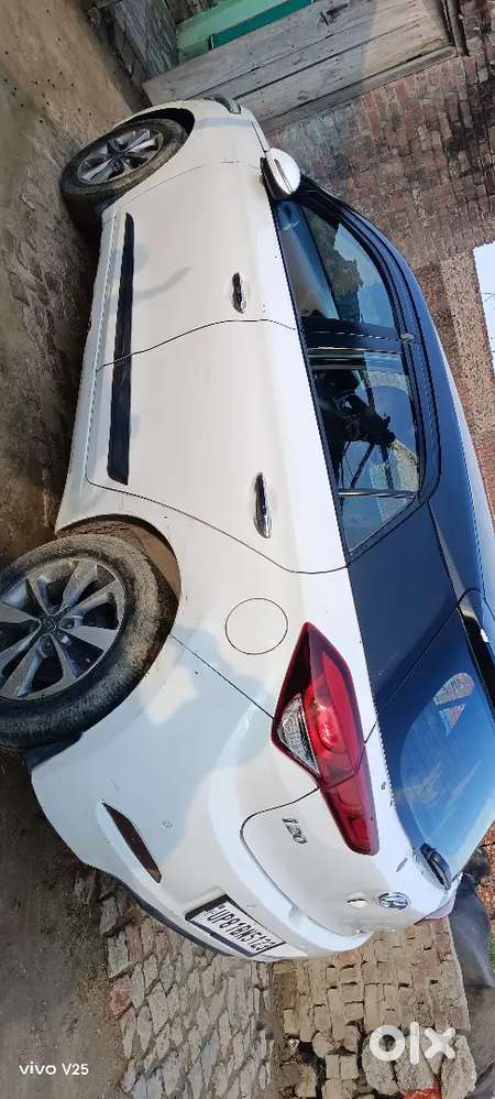 Hyundai I20 2016 Diesel 83000 Km Driven