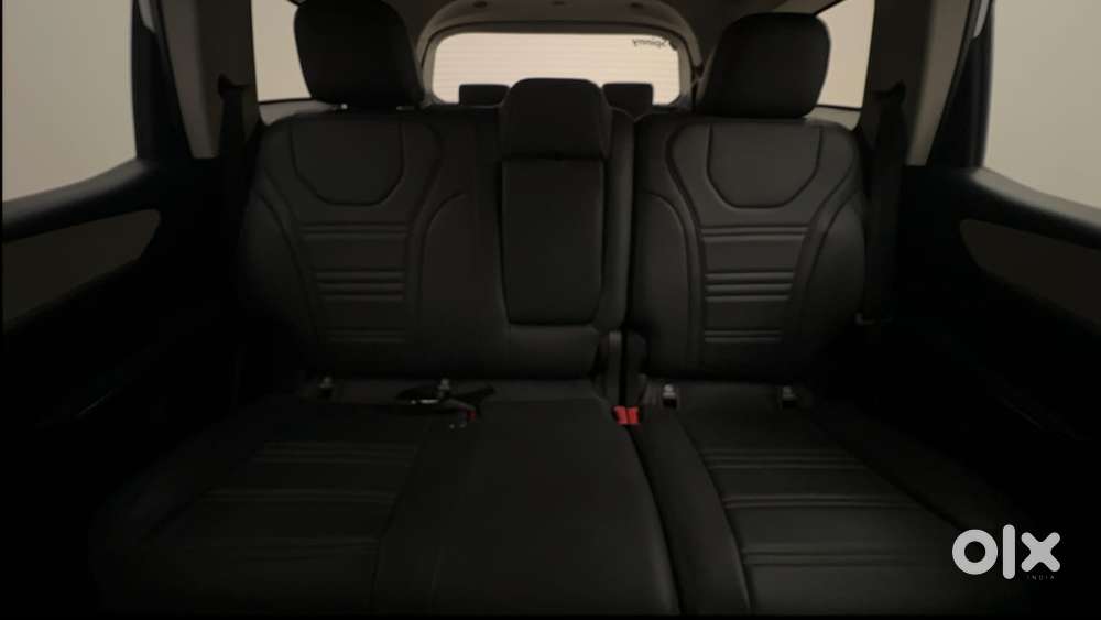 Mahindra Xuv700 2.2 Ax 5 Diesel Mt 7 Str, 2024, Diesel